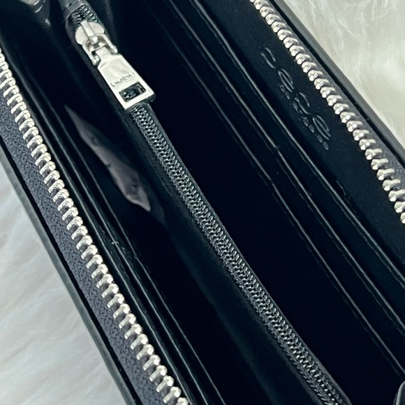 NWT BEBE JANE ZIP ARROUND WALLET WRISTLET CASE - Picture 8 of 12